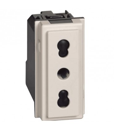 Bticino Living Now 2P+T 10/16A Steckdose KM4180