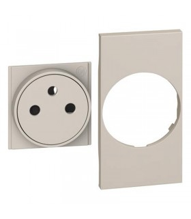 Cover + Bticino Top Living Now für französische/belgische Standardsteckdose FLAT FLAT KM55F