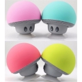 Mini-Bluetooth-Lautsprecher und LED-Lampe im Pilzdesign BT648 Pink