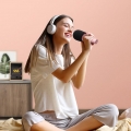 Joyroom kabelloses Karaoke Mikrofon Lautsprecher Bluetooth 5.0 1200mAh Rosa