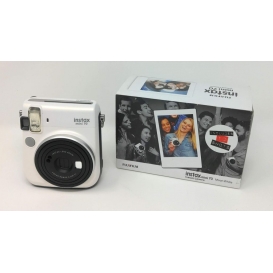 More about Fujifilm Instax Mini 70 Sofortbildkamera  Analog Camera mit Blitz , weiß ＃9046