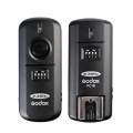 Godox FC-16 2,4 GHz 16 Kanaele Wireless Remote Flash-Studio Strobe-Trigger Shutter fuer Nikon D5100 D90 D7000 D7100 D5200 D3100 
