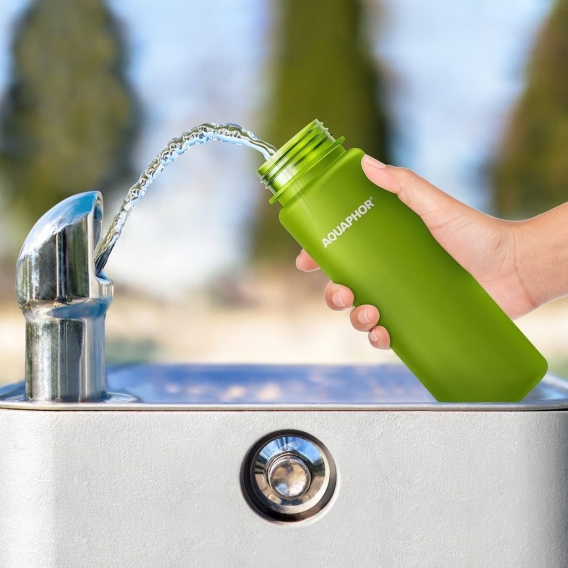 AQUAPHOR City-Wasserfilterflasche, 500 ml, filtert unterwegs, BPA-frei, Trinkfilterflasche aus TRITAN TM, Grün