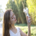 Handventilator USB Mini Ventilator Handheld-Fan für Sommerreise Outdoor-Aktivitäten Farbe Weiß
