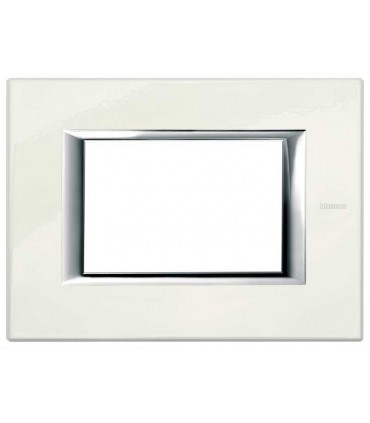Bticino Axolute Platte 3 Module Weiß Limoges HA4803BG