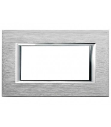 Bticino Axolute Platte 4 Module Chrom HA4804CR