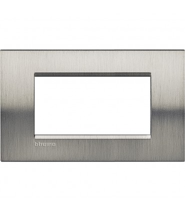 Bticino Wohnlichtplatte 4 quadratische Module LNA4804ACS