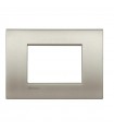 Teller Bticino LivingLight AIR gebürstetes Titan 3 Plätze LNC4803TIS