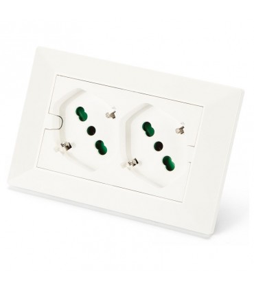 Fanton Eingebaute Mehrfachsteckdose Opera mit 2 universelle Steckdose 3 Mod. Weiß 42100