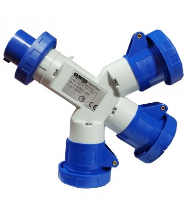 Gewiss Dreifachverteiler 2P+E 16A IP67 3 Steckdosen blau 230V GW64024