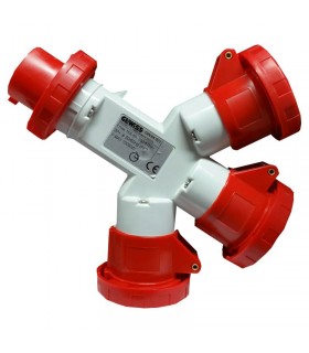 Gewiss Dreifachverteiler 3P+E 16A IP67 3 Steckdosen rot 400V GW64027