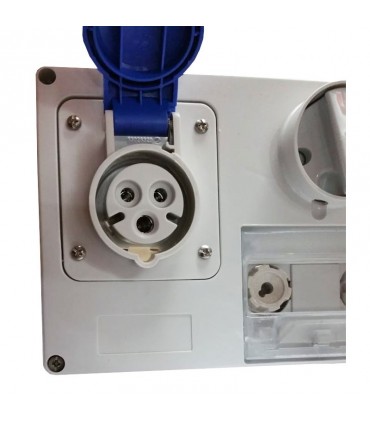 Gewiss Steckdose mit Verriegelung 2P+E 16A IP44 220V ohne Gehäuse GW66126