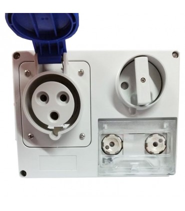 Gewiss Steckdose mit Verriegelung 2P+E 32A IP44 220V ohne Gehäuse GW66137