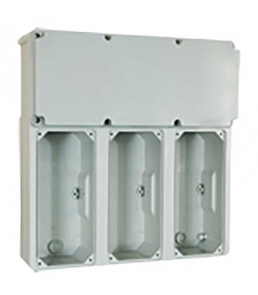 Palazzoli-Jalousiekasten mit 3 vertikalen Steckdosen IP66 579723