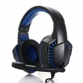 Kabelgebundenes SY-GX20-Headset an Ohrhoerern mit 3,5-mm-Audiobuchse und Mikrofonlautstaerkeregler ueber Ohrgeraeuschunterdrueck